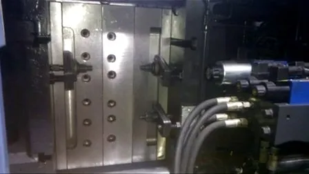 Customization for Customer Modern Design 32 Cavities Cold Runner Plastic Injection Spoon Mould 