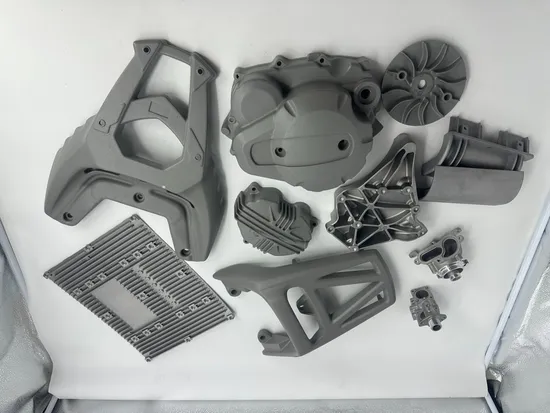 Zinc Aluminum Die Casting Light Fixture Housing LED Heatsink 